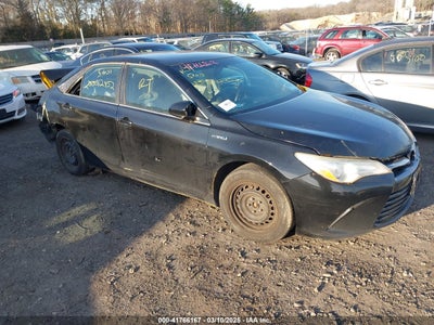 TOYOTA CAMRY HYBRID 2015