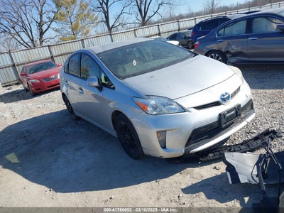 TOYOTA PRIUS 2012
