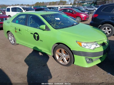 TOYOTA CAMRY 2014