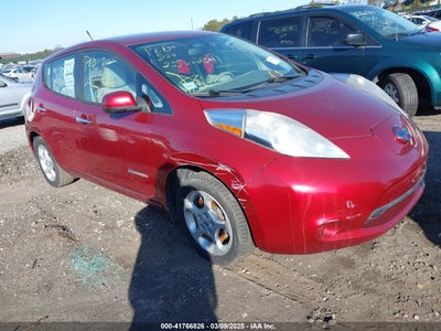 NISSAN LEAF 2014