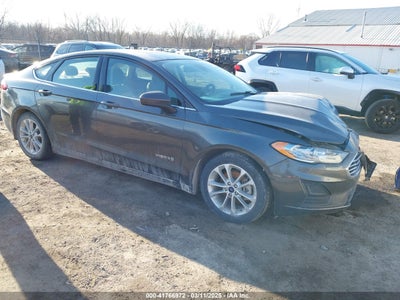 FORD FUSION HYBRID 2019
