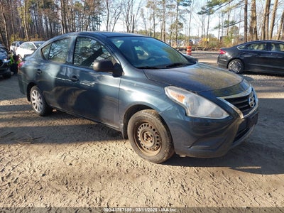 NISSAN VERSA 2015