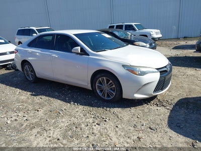 TOYOTA CAMRY 2017