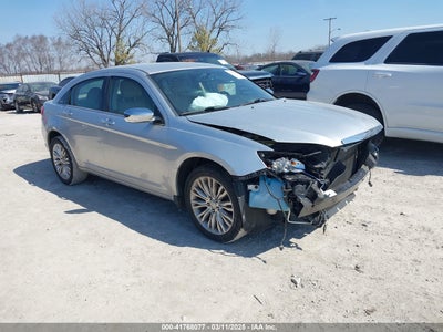 CHRYSLER 200 2012