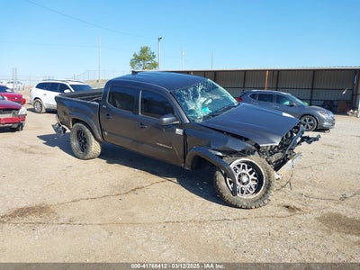 TOYOTA TACOMA 2018