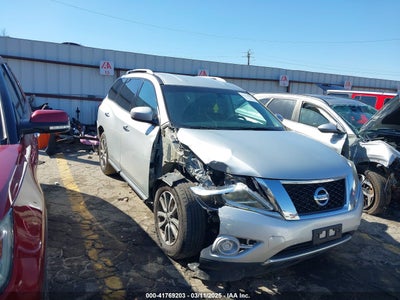 NISSAN PATHFINDER 2015