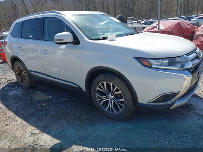 MITSUBISHI OUTLANDER 2017