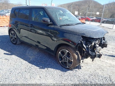 KIA SOUL 2023