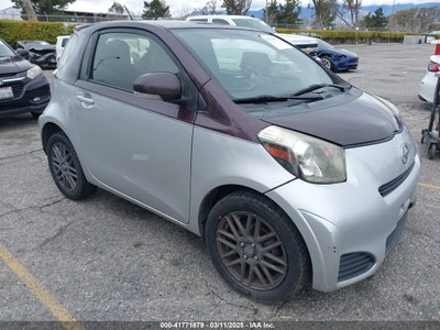 SCION IQ 2014