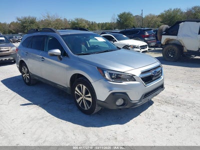 SUBARU OUTBACK 2019