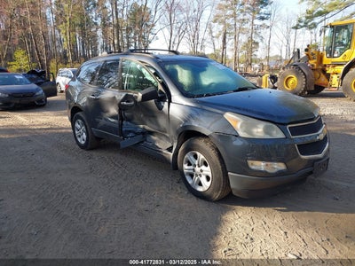 CHEVROLET TRAVERSE 2011