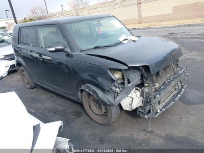 SCION XB 2013