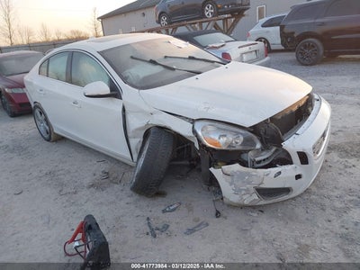 VOLVO S60 2012