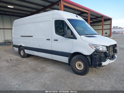 MERCEDES-BENZ SPRINTER 2500 2019