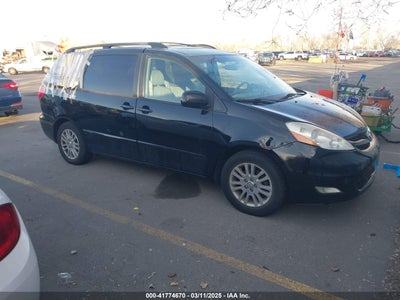 TOYOTA SIENNA 2008