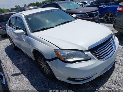 CHRYSLER 200 2012