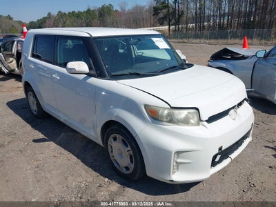 SCION SCION XB 2014