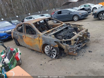 TOYOTA CAMRY 2018