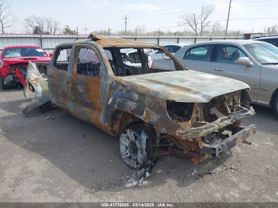 TOYOTA TACOMA 2015