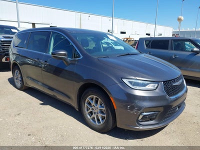 CHRYSLER PACIFICA 2023
