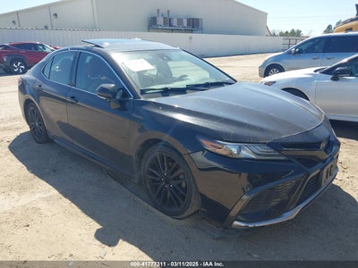 TOYOTA CAMRY 2021