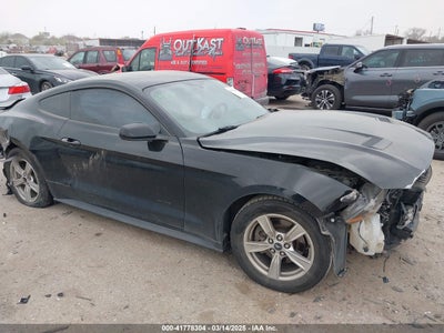FORD MUSTANG 2020