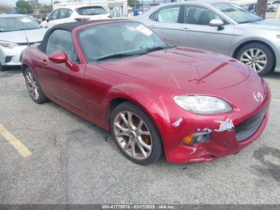 MAZDA MX-5 MIATA 2015