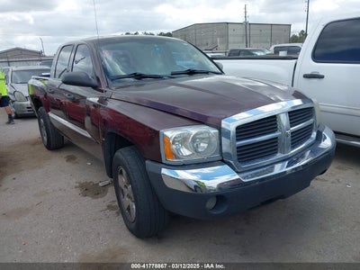 DODGE DAKOTA 2005
