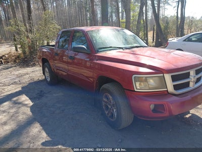 RAM DAKOTA 2011