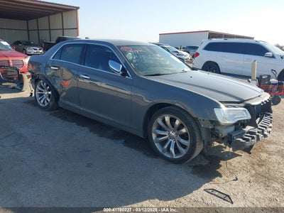 CHRYSLER 300 2019