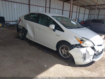 TOYOTA PRIUS 2013