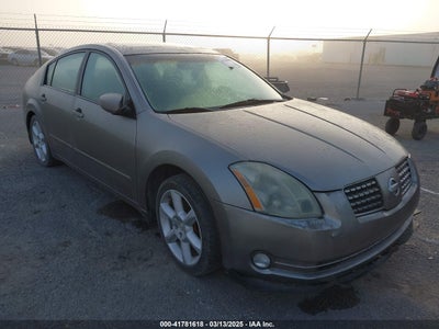 NISSAN MAXIMA 2004