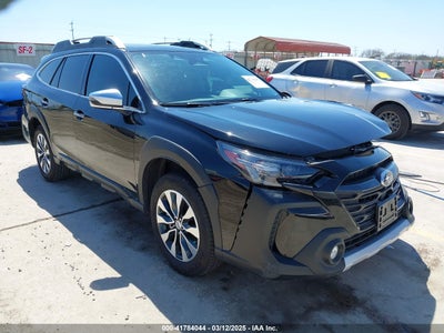 SUBARU OUTBACK 2024