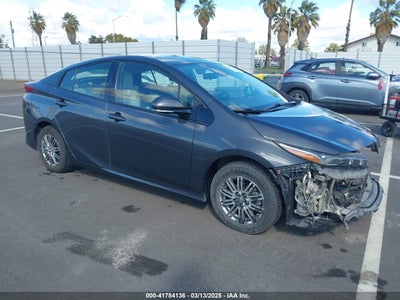 TOYOTA PRIUS PRIME 2018