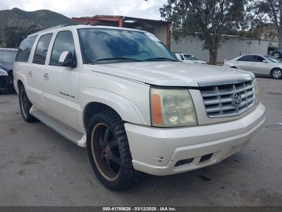 CADILLAC ESCALADE ESV 2005