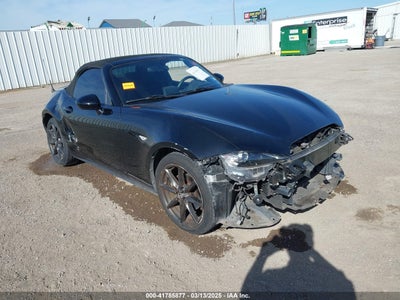 MAZDA MX-5 MIATA 2017