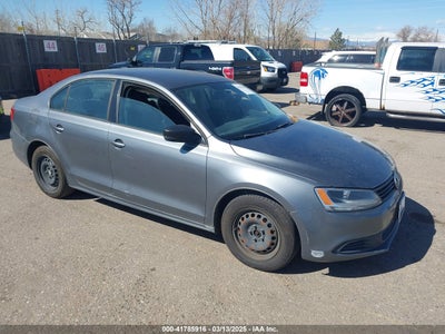 VOLKSWAGEN JETTA 2012