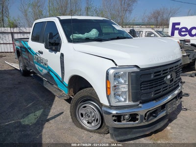 FORD F-250 2023