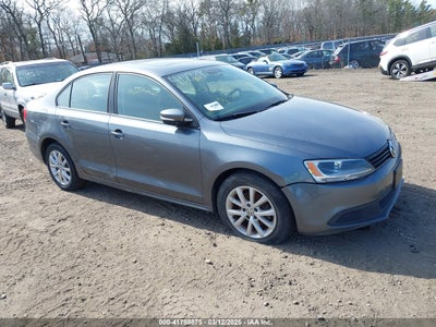 VOLKSWAGEN JETTA 2011