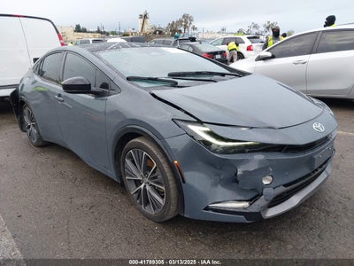 TOYOTA PRIUS 2024