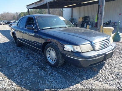 FORD CROWN VICTORIA 2000