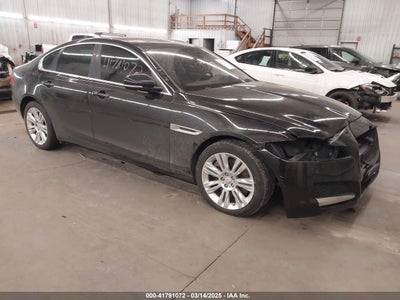 JAGUAR XF 2016