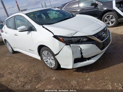 NISSAN LEAF 2019