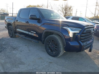 TOYOTA TUNDRA 2022