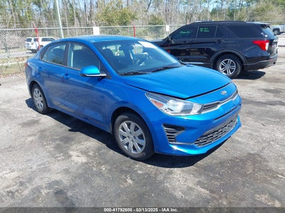 KIA RIO 2021
