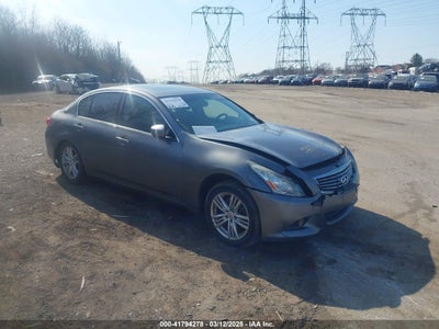 INFINITI Q40 2015