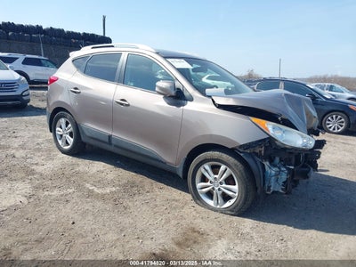 HYUNDAI TUCSON 2013