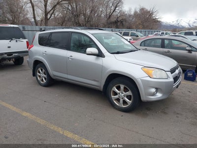 TOYOTA RAV4 2011