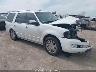 LINCOLN NAVIGATOR 2011