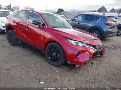 TOYOTA VENZA 2023